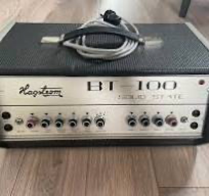 Hagström BT-100 Solid State bas topp Beg. defekt. Pris diskuteras, finns högtalare till den, fast inte orginal