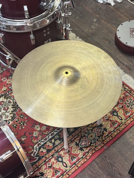 Avedis Zildjian 20″